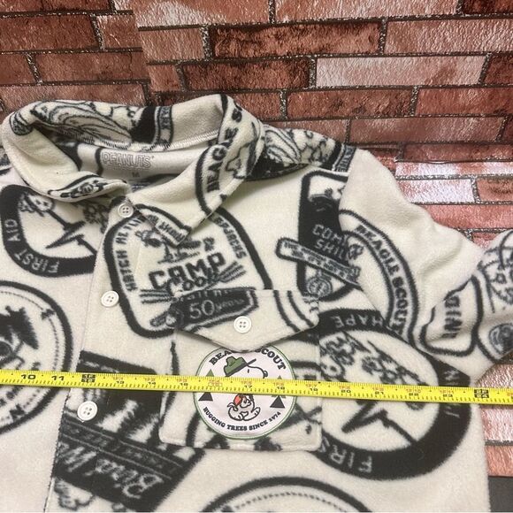 Peanuts Hybrid Apparel Beagle Scout adult fleece shacket M - Picture 5 of 8